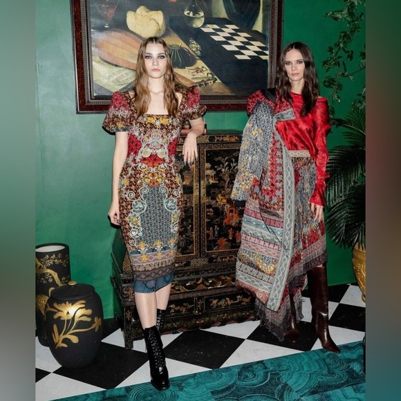 Alice and Olivia Lexia Bodycon Bold Dress Size 2 - Picture 9 of 12